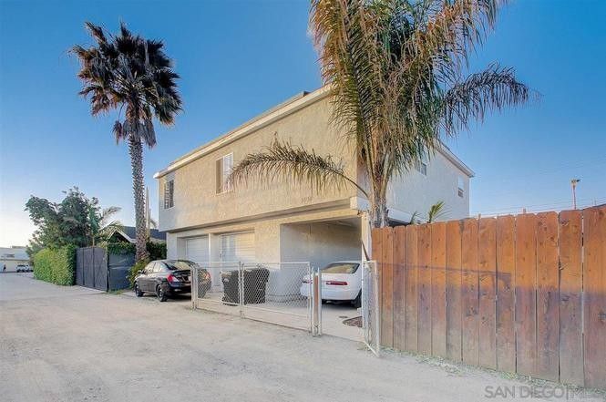 Building Photo - 5038 Savannah St