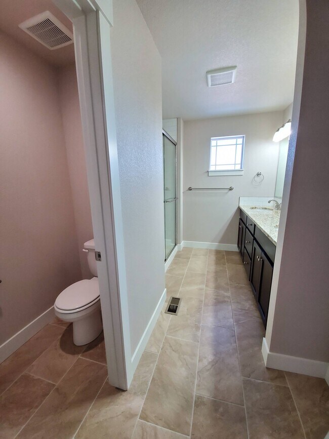 Building Photo - 1721 Westward Cir