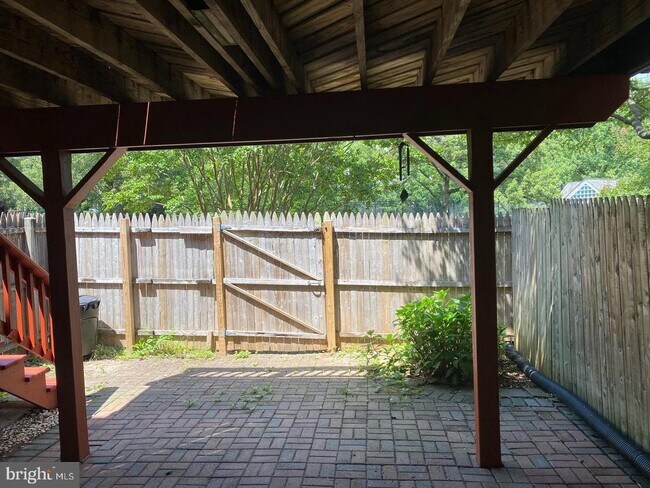 Building Photo - 6558 Sand Wedge Ct