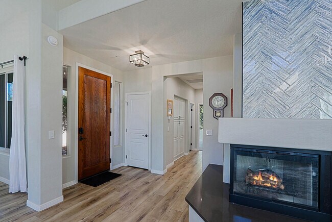 Building Photo - 7086 E Whispering Mesquite Trail