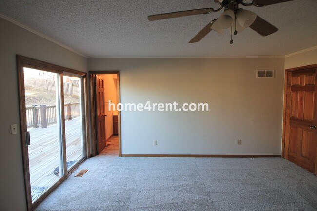 Building Photo - Bedrooms on the Main Level w/ Finished Wal...