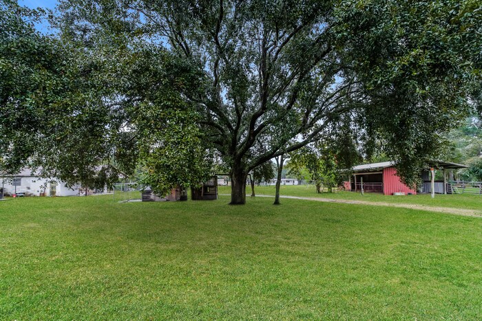 Building Photo - 14151 Grover Rd