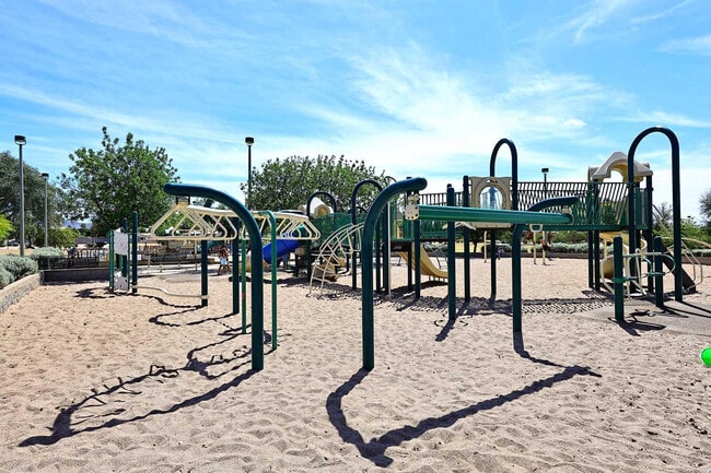 Building Photo - 6214 E Virginia St