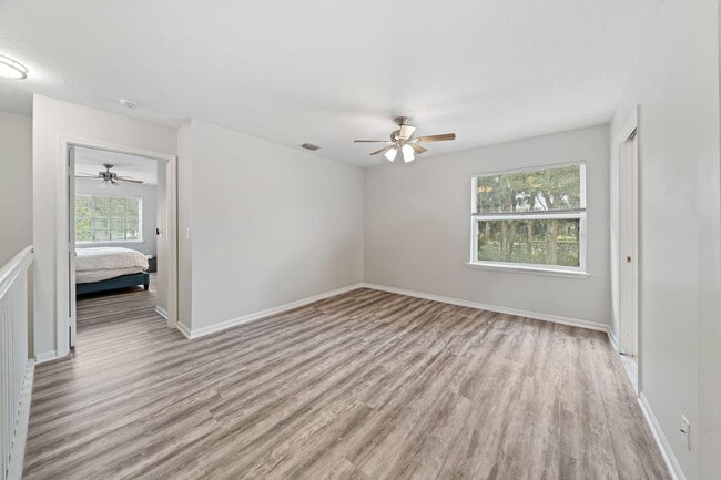 Building Photo - 6985 Brook Hollow Rd