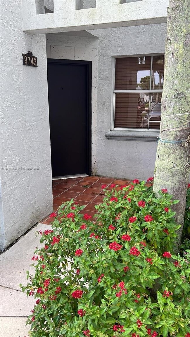 Primary Photo - 9742 NW 46th Terrace