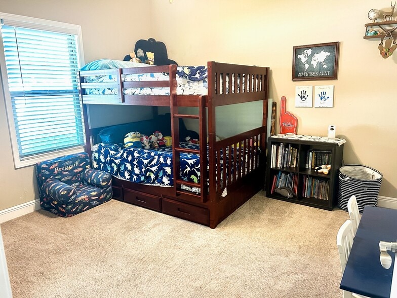 Building Photo - 976 Black Walnut Trail