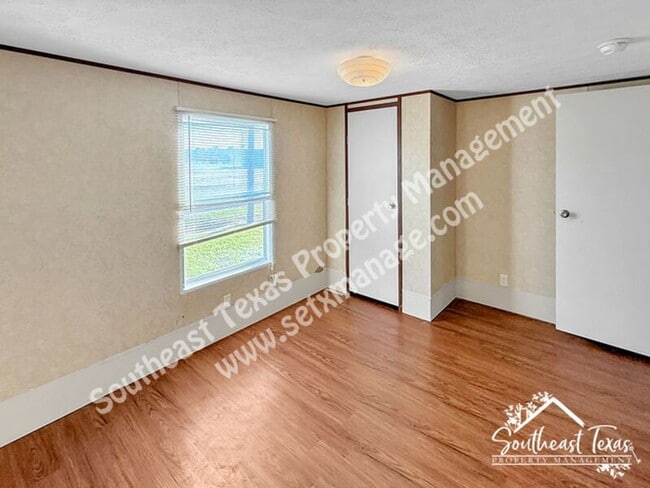 Building Photo - 5575 Bubba Rd