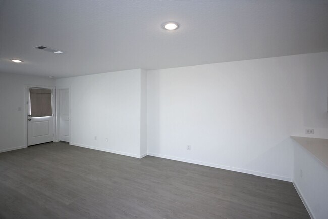 Building Photo - 7411 Spinel Way