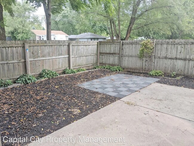 Building Photo - 4801/4803 SW 14th Street
