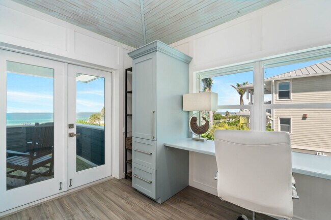 Building Photo - 113-112 12th Ave