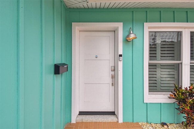 Building Photo - 340 Mehlenbacher Rd