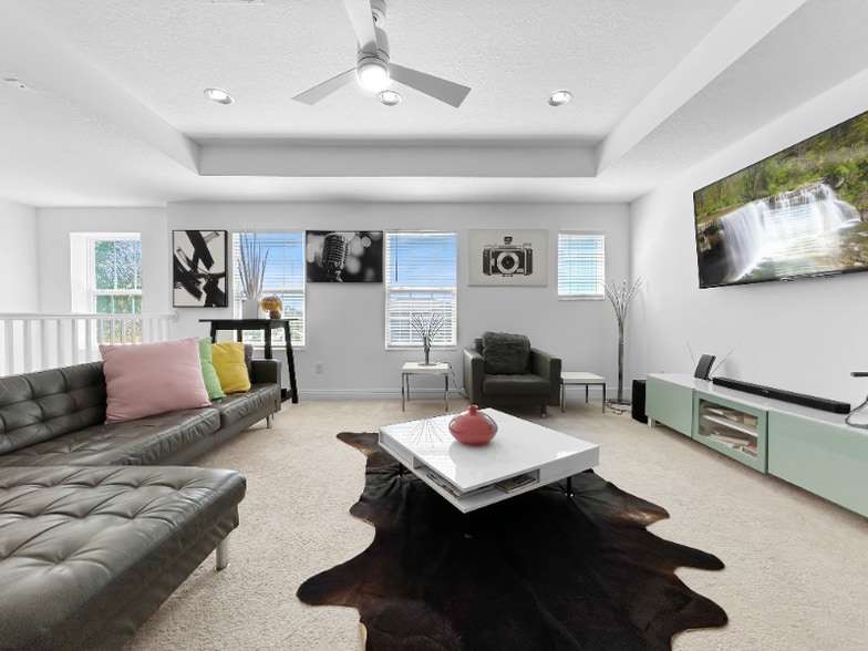 Building Photo - 9714 Provencal Ave