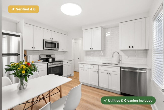 Building Photo - 19 Downer Ave