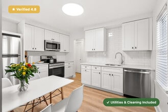 Building Photo - New RoostUp Furnished Private Bedroom near Savin Hill, Dorchester!