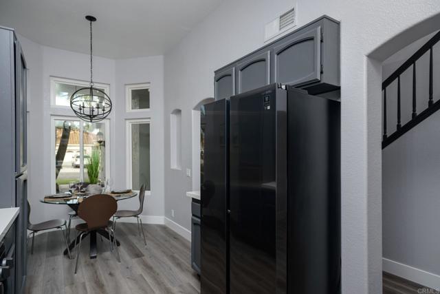 Building Photo - 3762 Via Del Rancho