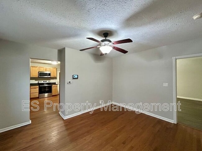 Building Photo - 1502 Lexington Ave