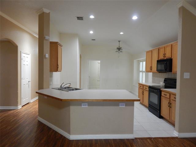Building Photo - 7240 Welshman Dr