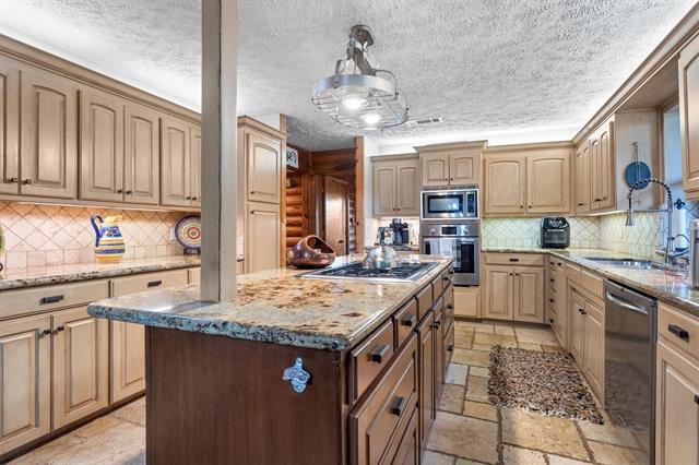 Building Photo - 322 Post Oak Dr