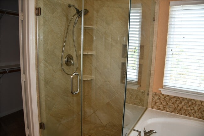 Building Photo - 18118 Cypress Valley Ln