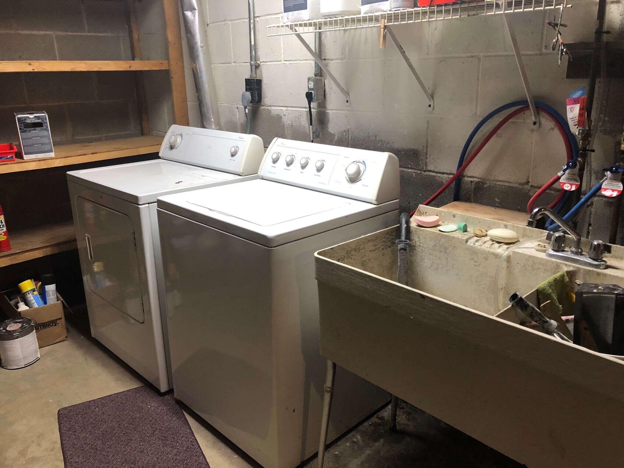 Washer/Dryer - 23260 Bridgestone Rd NW