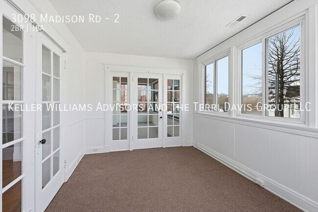 Building Photo - 3098 Madison Rd