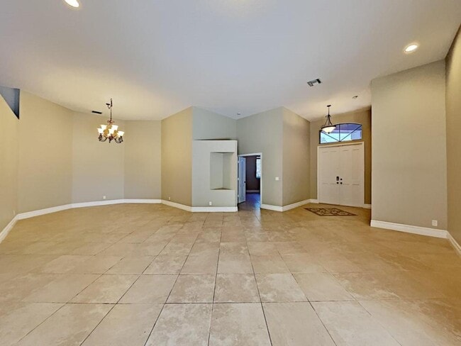 Building Photo - 1076 Deerwood Ln