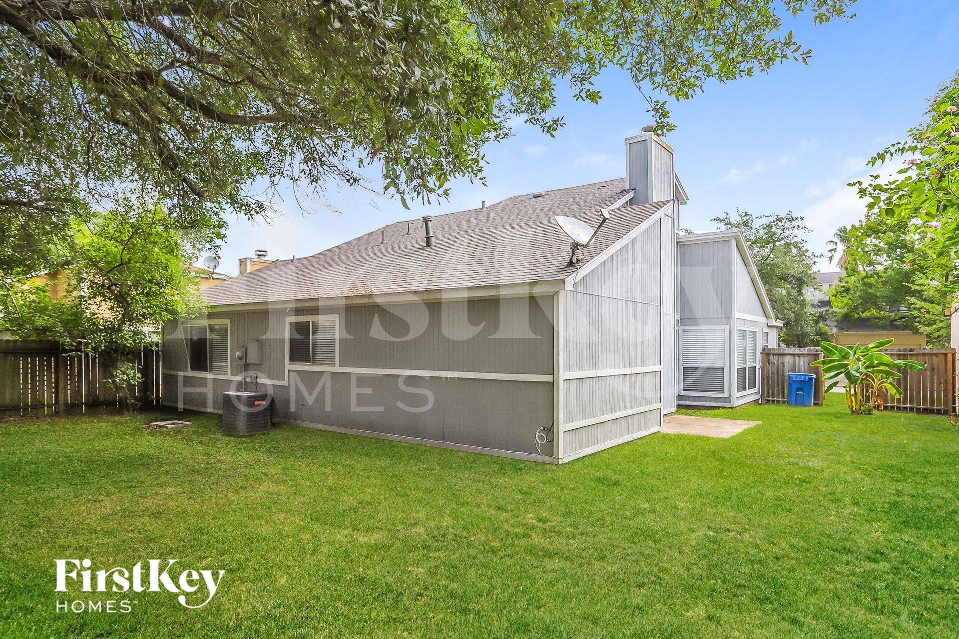 Building Photo - 7610 San Benito Dr