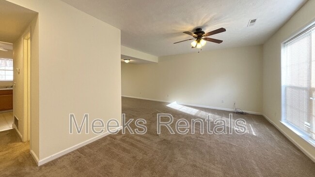 Building Photo - 246 Tackett Branch Rd