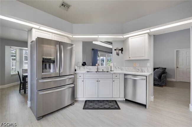 Building Photo - 17791 Castle Harbor Dr