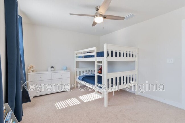Building Photo - 515 Spring Hill Pl