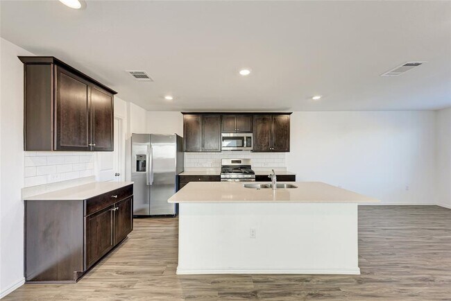 Building Photo - 12112 Scarlet Sleeve Wy