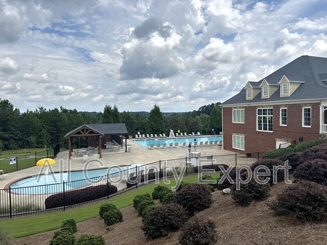 Building Photo - 1529 Huntwood Ct