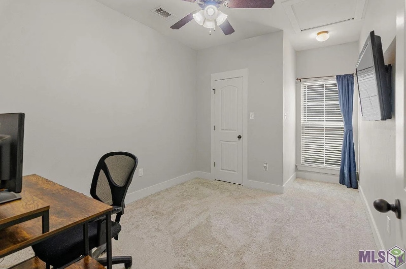 Building Photo - 40496 Sage Field Ct