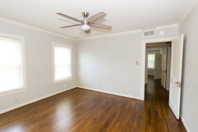 Building Photo - 2348 Dryden Rd