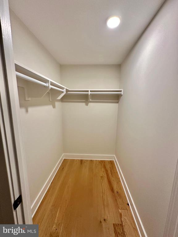 Building Photo - 1211 Van St SE