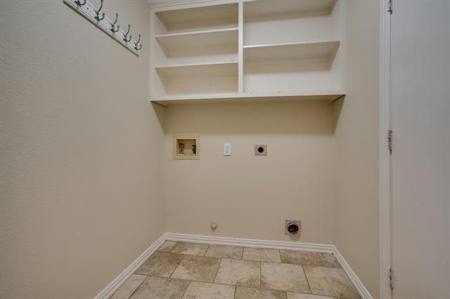 Building Photo - 2724 Lakehollow Ln