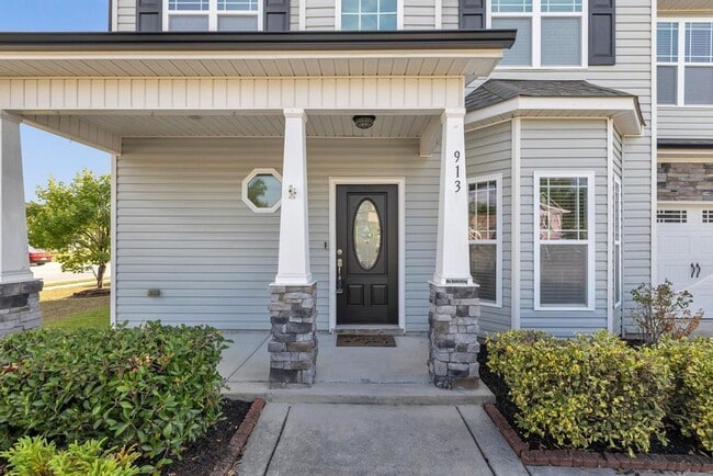 Building Photo - Beautiful home in a great neighborhood!