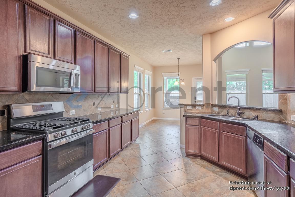 Building Photo - 2814 Palm Harbour Dr