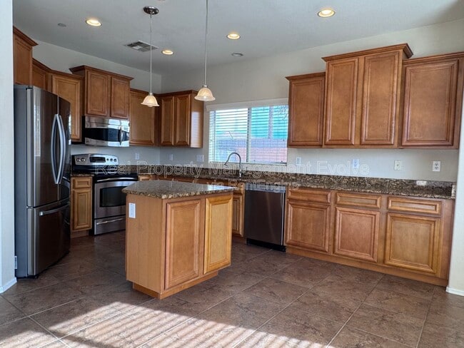 Building Photo - 13601 W Verde Ln