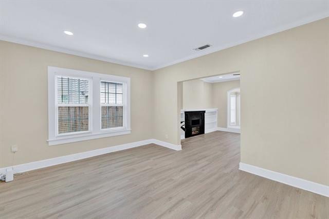 Building Photo - 1301 N Sylvania Ave