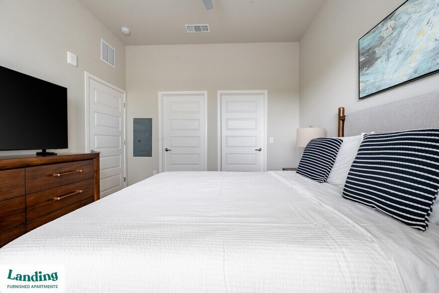 Building Photo - 4902 Cosmos Cir