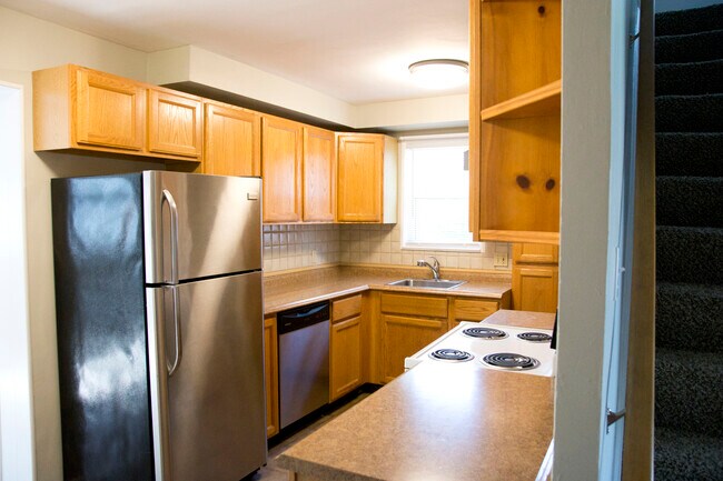 Building Photo - 1242 Genesee Ave