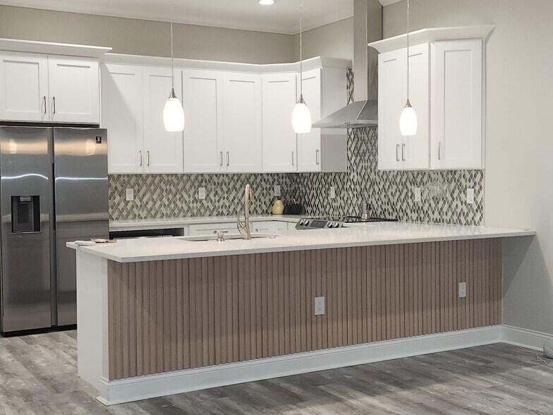 Kitchen - 4114 N Nebraska Ave