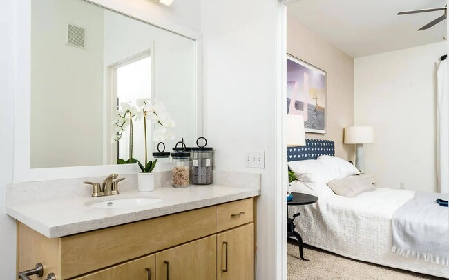 Ensuite Bathroom Connected to Bedroom - Villas at the Gardens