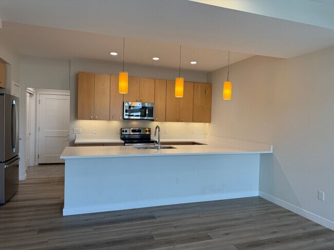 Building Photo - 2 Bed 3 bath 2 car townhome in OldTown Lafayette