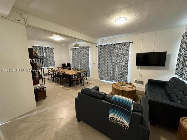 Building Photo - 62 Waterways Dr