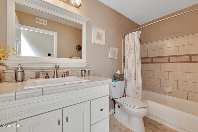 Building Photo - 4542 Skidmore Ct