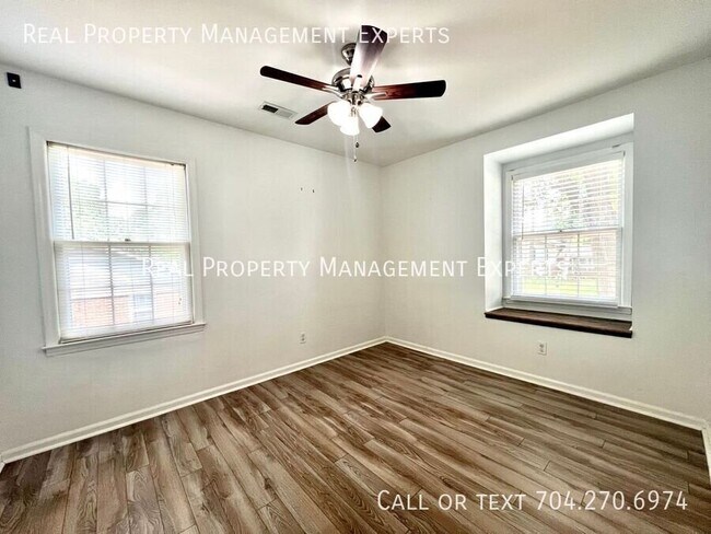 Building Photo - 1415 Jodhpur Ct