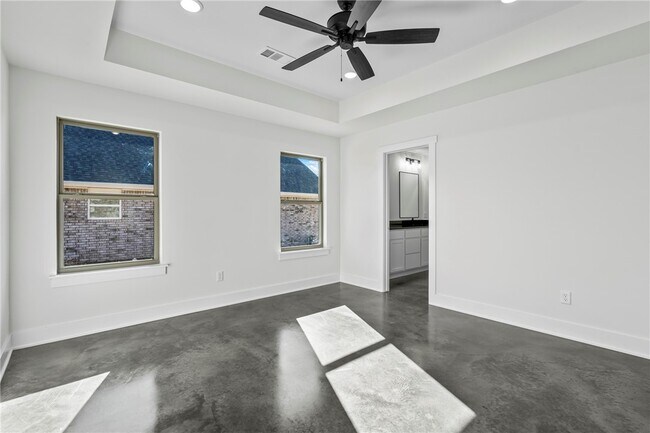 Building Photo - 86 Watson Ln