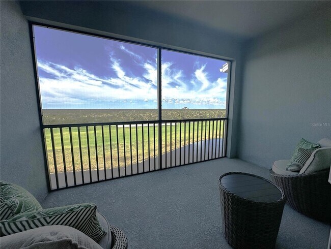 Primary Photo - 14061 Heritage Landing Blvd